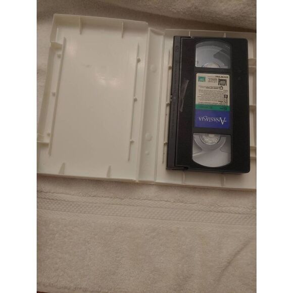 20th Century Fox Anastasia (VHS, 1998) - Picture 5 of 7